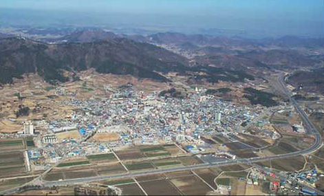 2001년 진도읍 전경