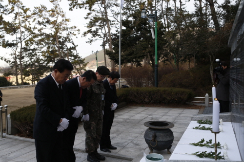 신년 충혼탑 참배 첨부#2