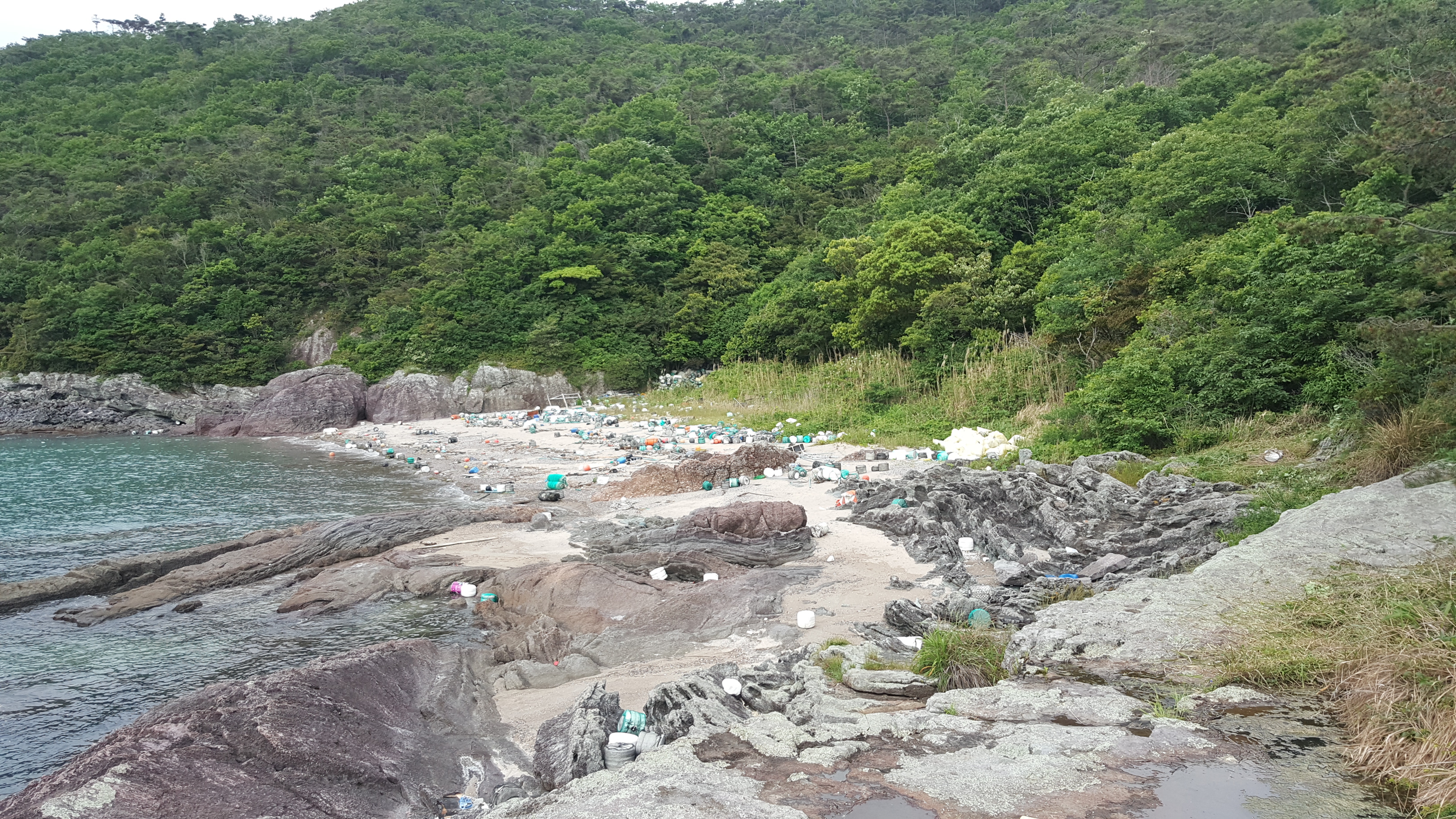 지방자치는 정치가 아니고 현장행정이라 하던데 참! 감사하고 싶은데 안타까웁습니다. 첨부#4