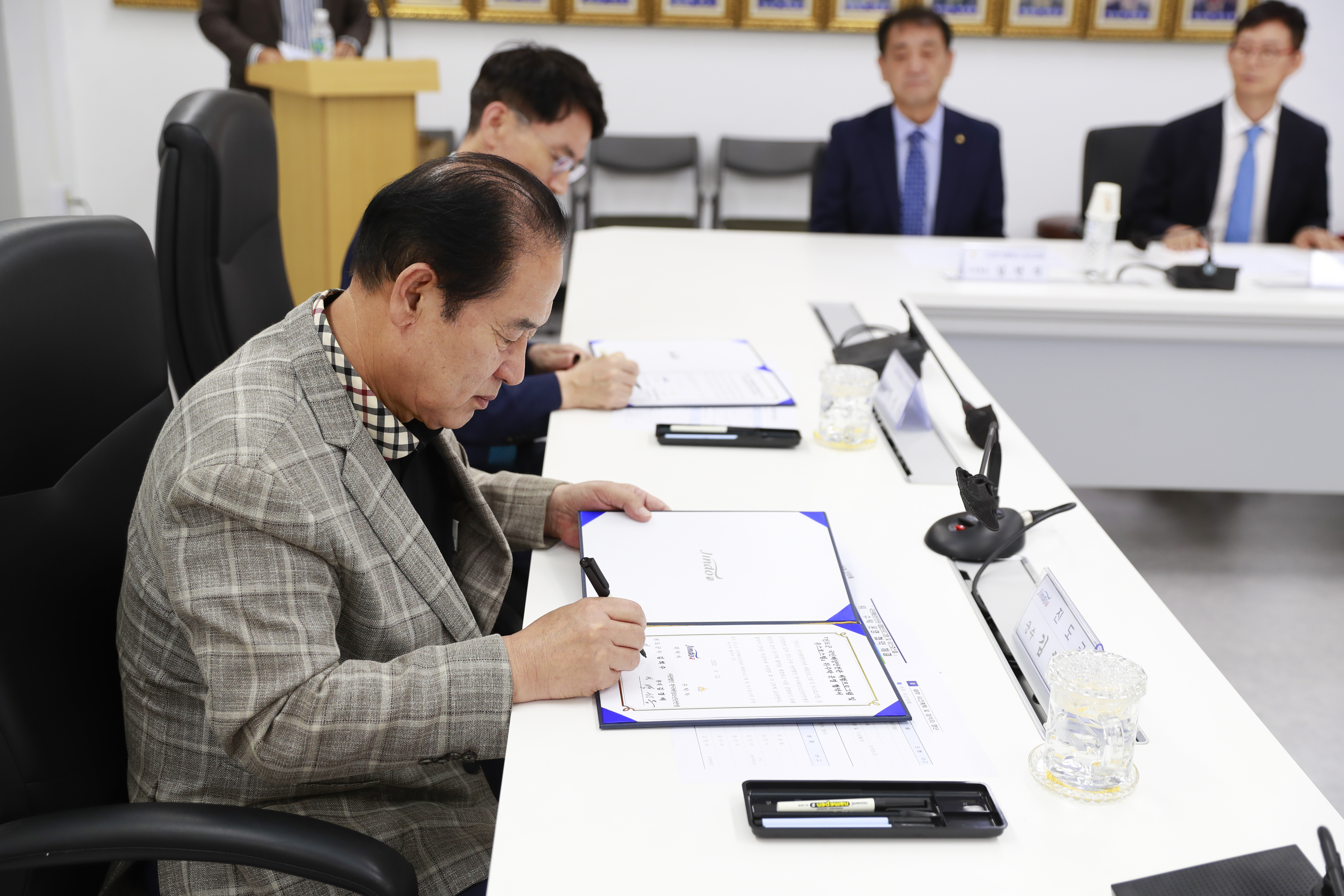 진도군 국민해양안전관 체험프로그램 및 유스호스텔 위,수탁 운영 협약 체결식 첨부#3