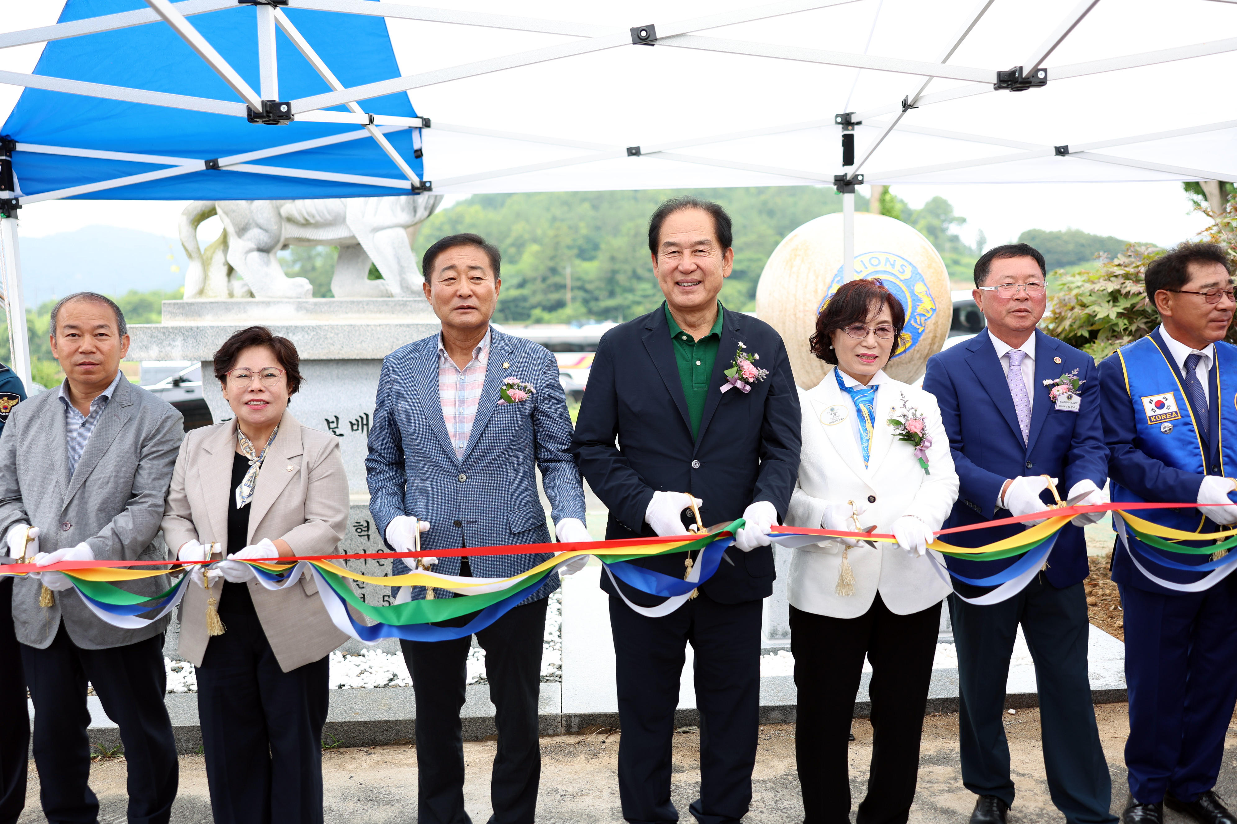 진도동부라이온스클럽 회장 이취임식 및 30주년 기념탑 제막식 이미지