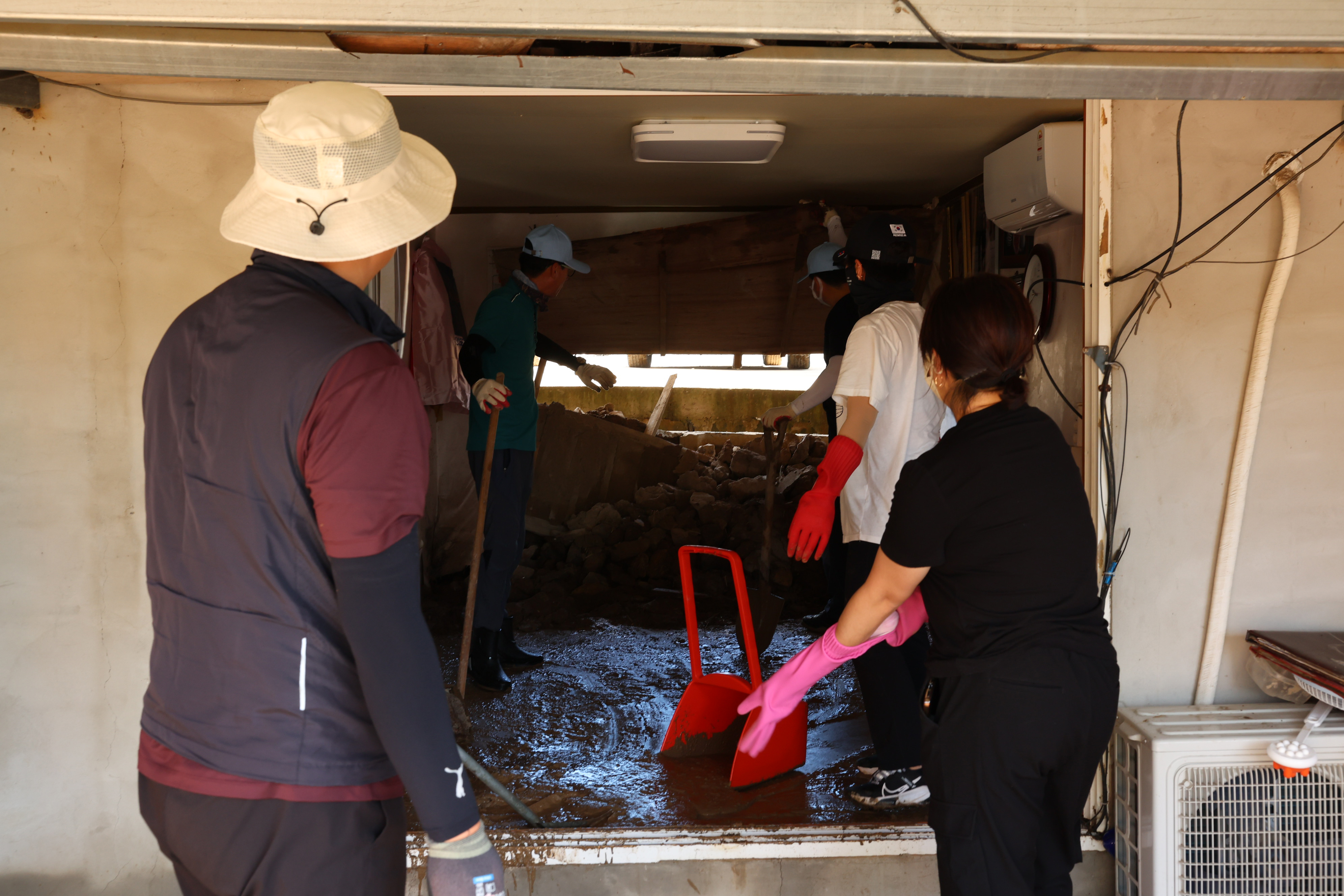 집중호우 피해 현장 복구 작업 첨부#2