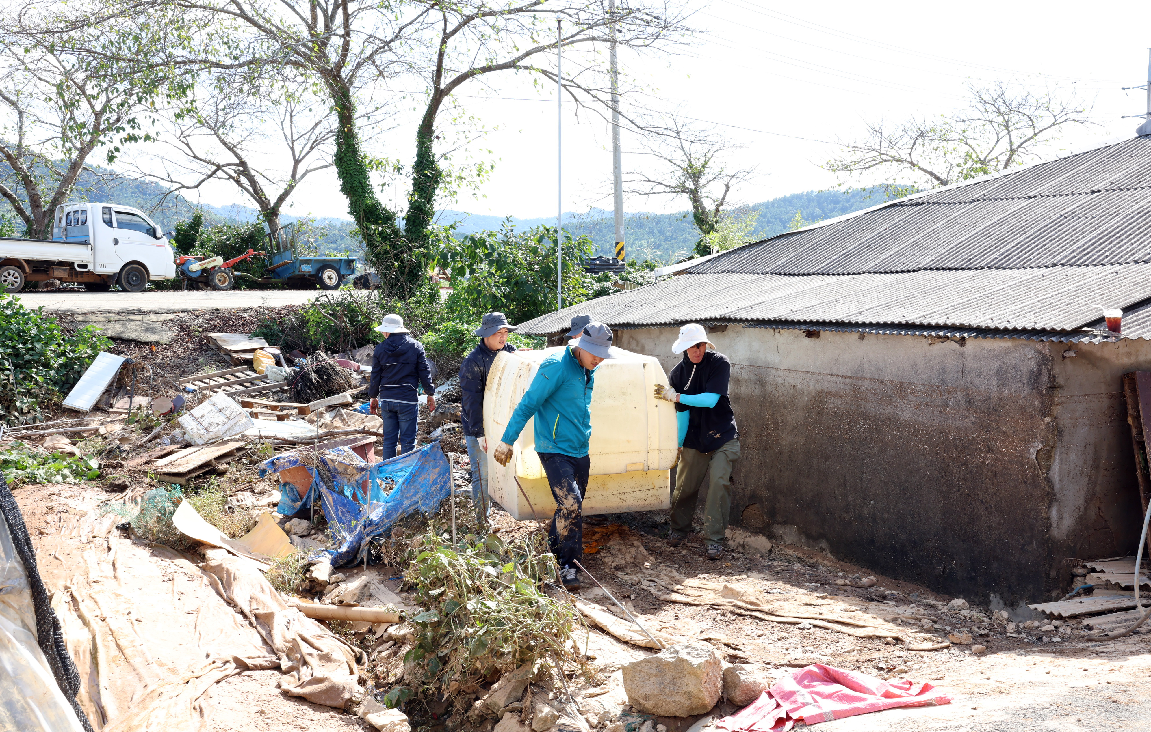 집중호우 피해 현장 복구 작업 첨부#6