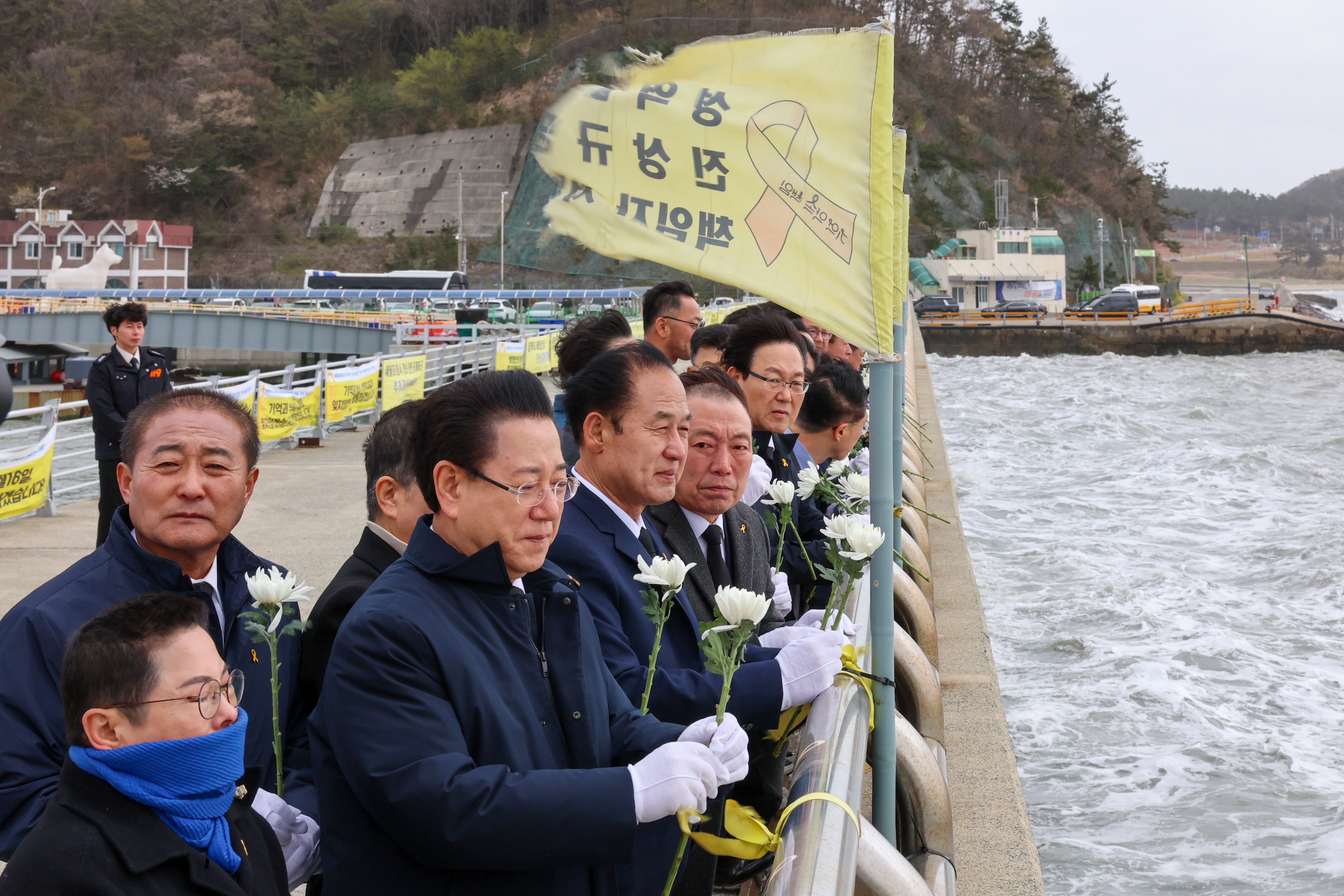 세월호 참사 11주기 추모 참배 첨부#9