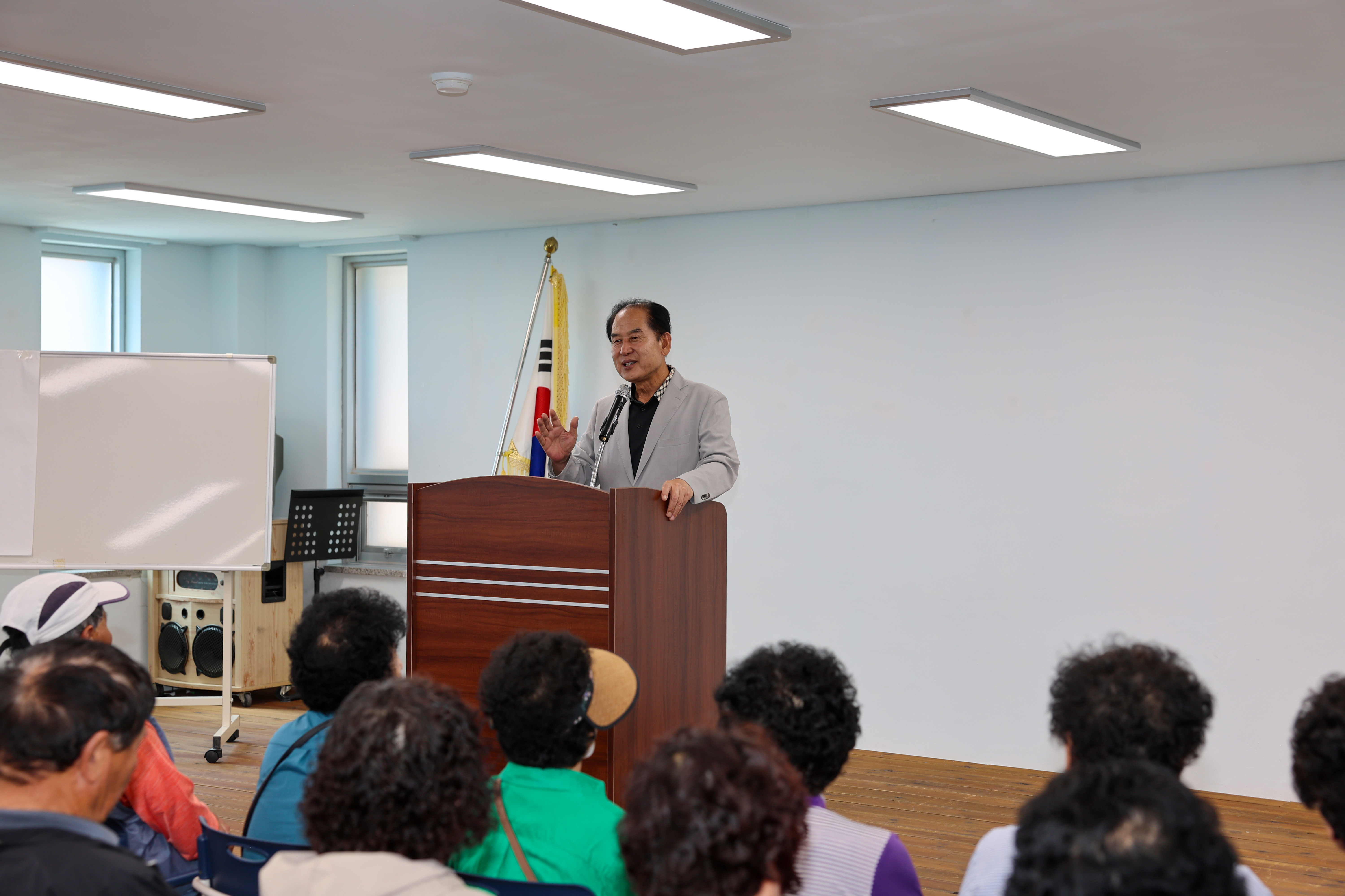 대한노인회 모범경로당(고군면 분회) 현판식 첨부#8