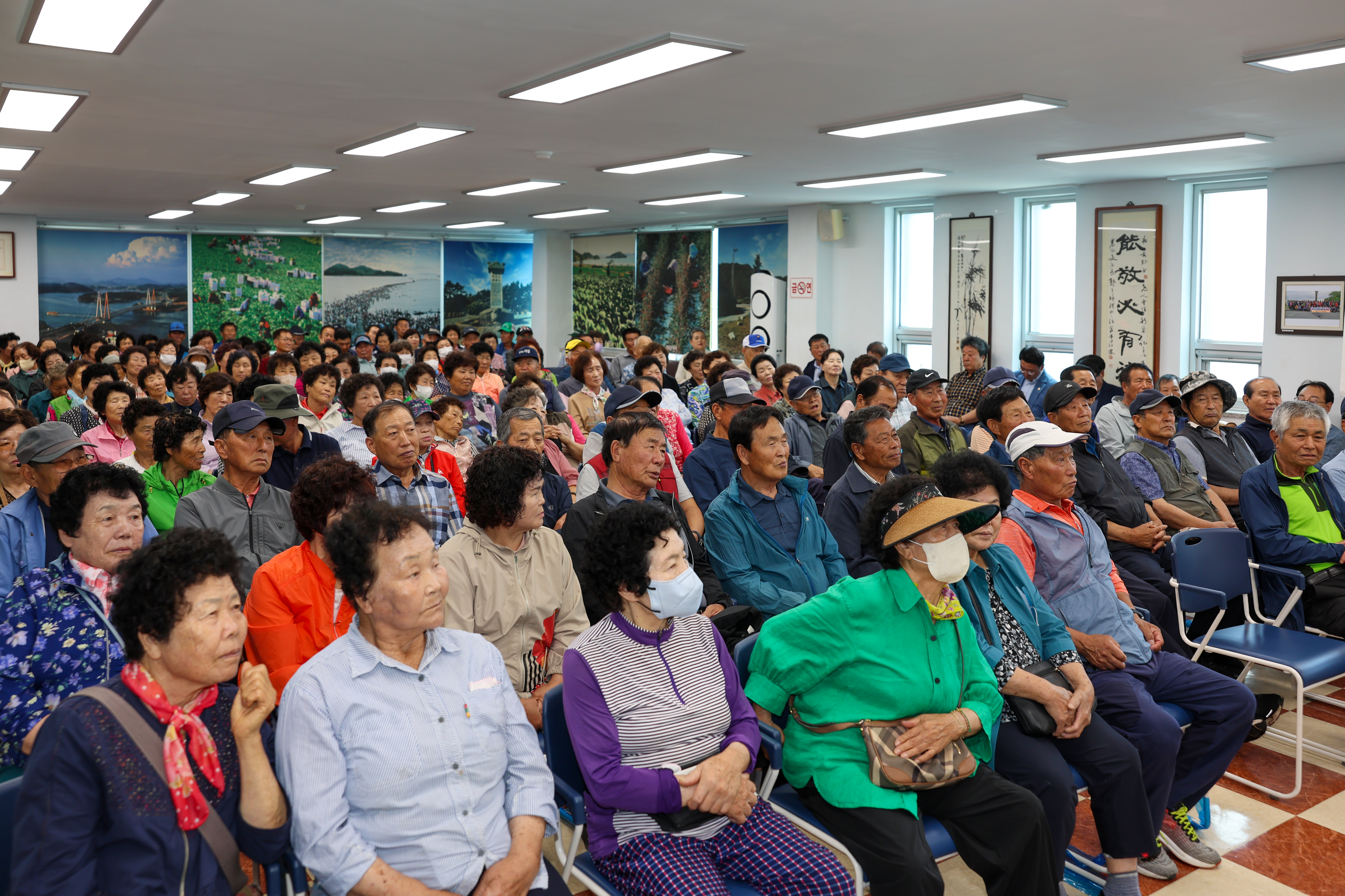 대한노인회 모범경로당(고군면 분회) 현판식 첨부#9