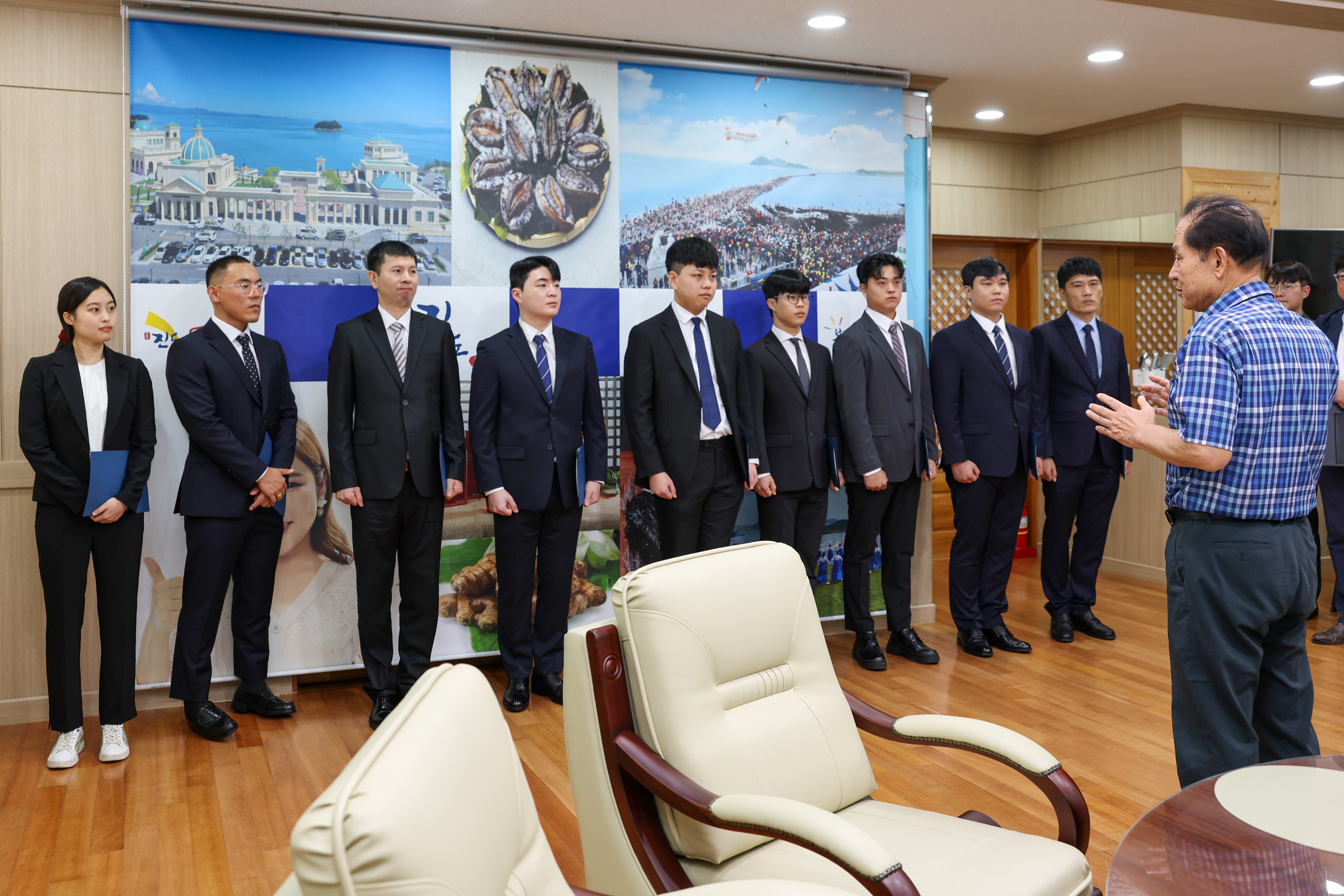 신규자(경력채용) 임용장 수여식 첨부#2