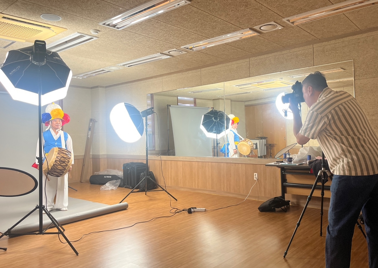 진도군, 원로 문화예술인 프로필 사진 촬영(4-7-53) 2025.7.7. 첨부#1